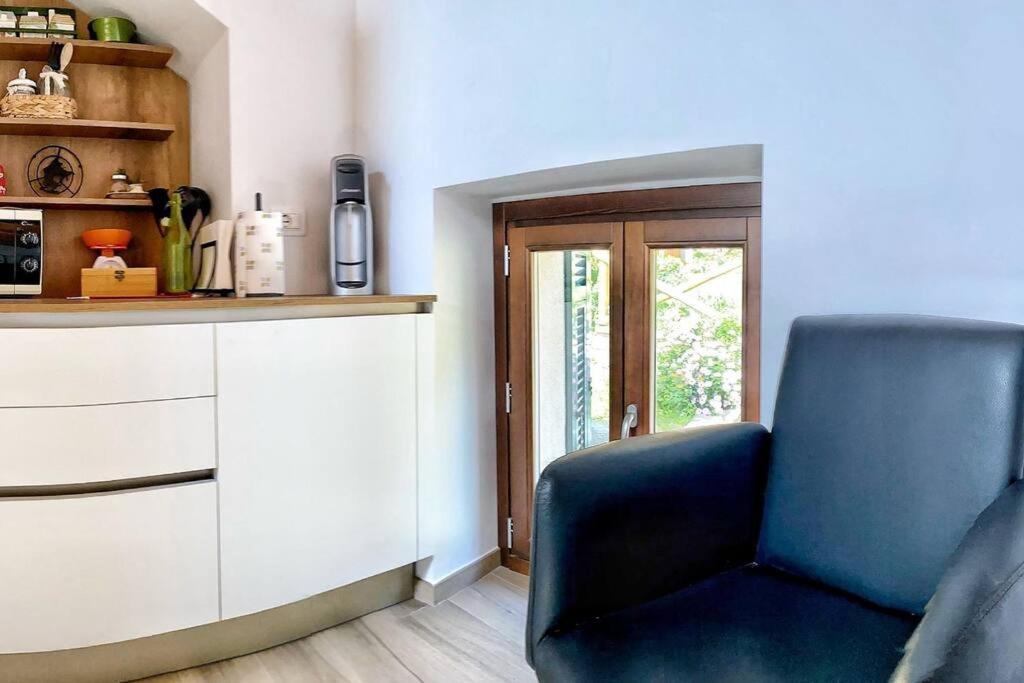 La Mansarda Di Crevari Apartment Genua