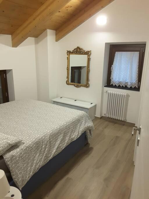 Apartment La Mansarda Di Crevari *
