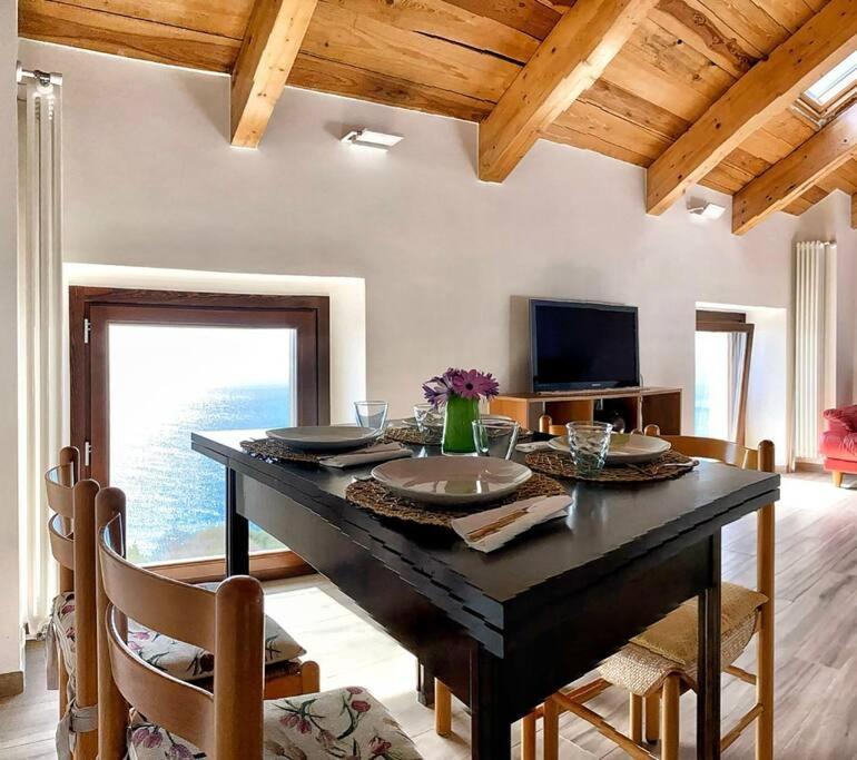 Apartment La Mansarda Di Crevari