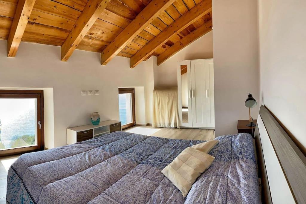 La Mansarda Di Crevari Apartment