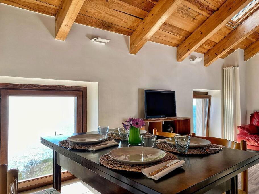 Apartment La Mansarda Di Crevari
