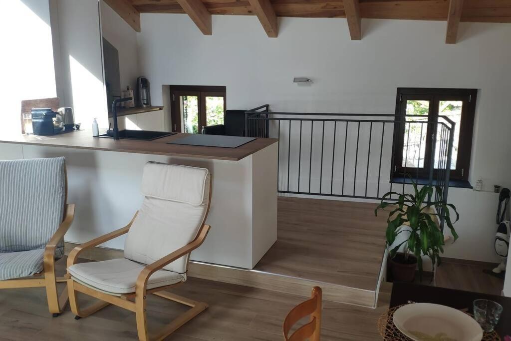 Apartment La Mansarda Di Crevari Genua