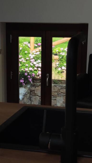 La Mansarda Di Crevari Apartment *